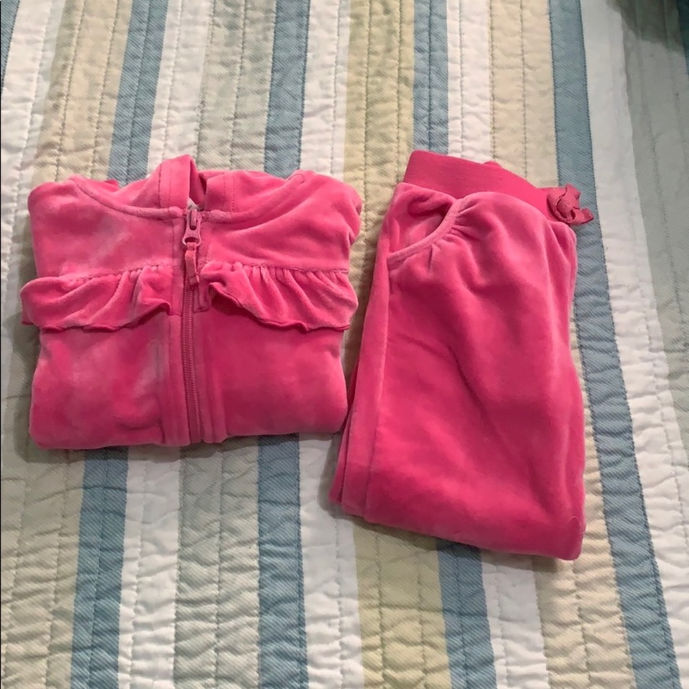 Sweater and sweatpants velour set